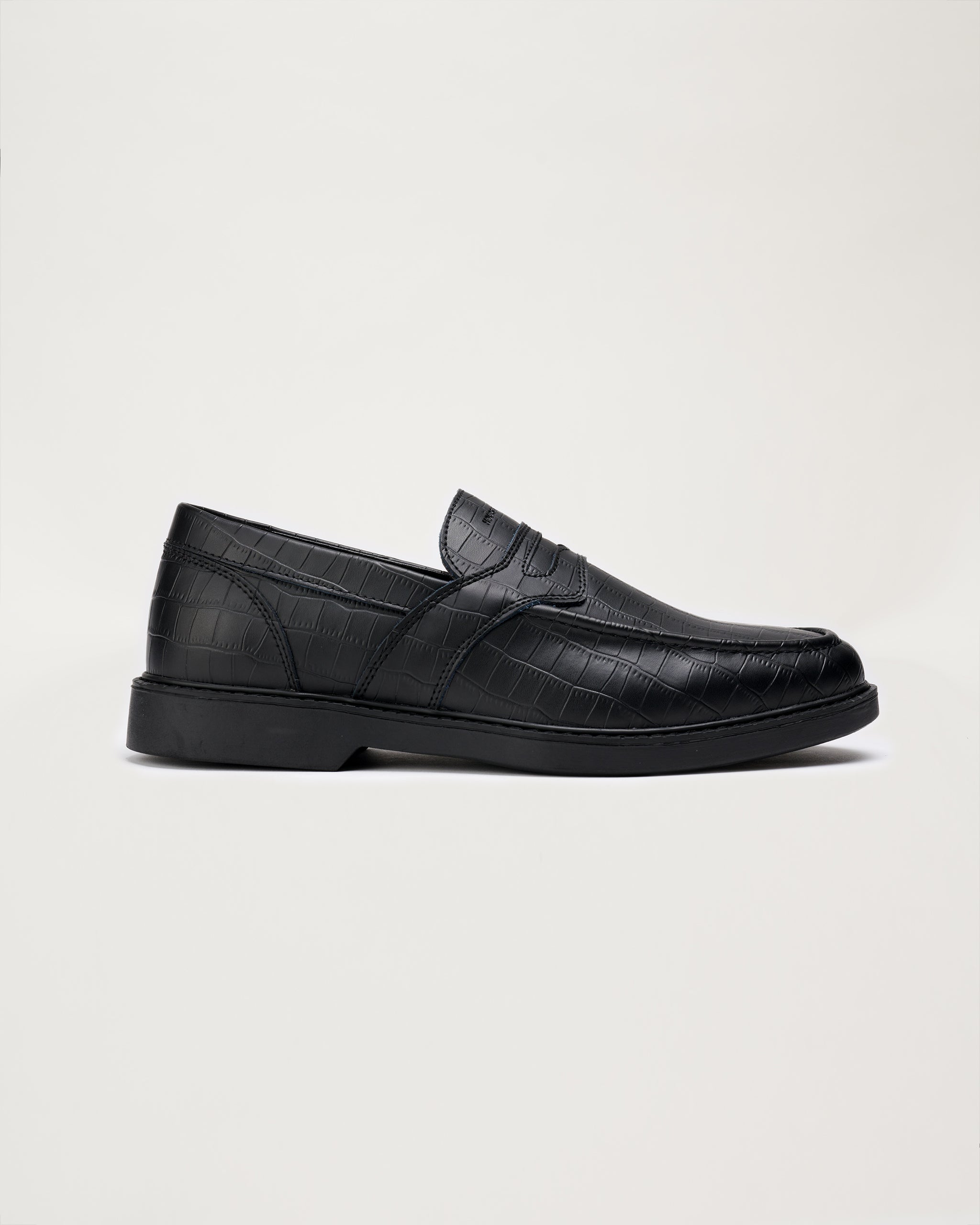 JACUZZI UNLIMITED COHIBA Penny Loafer