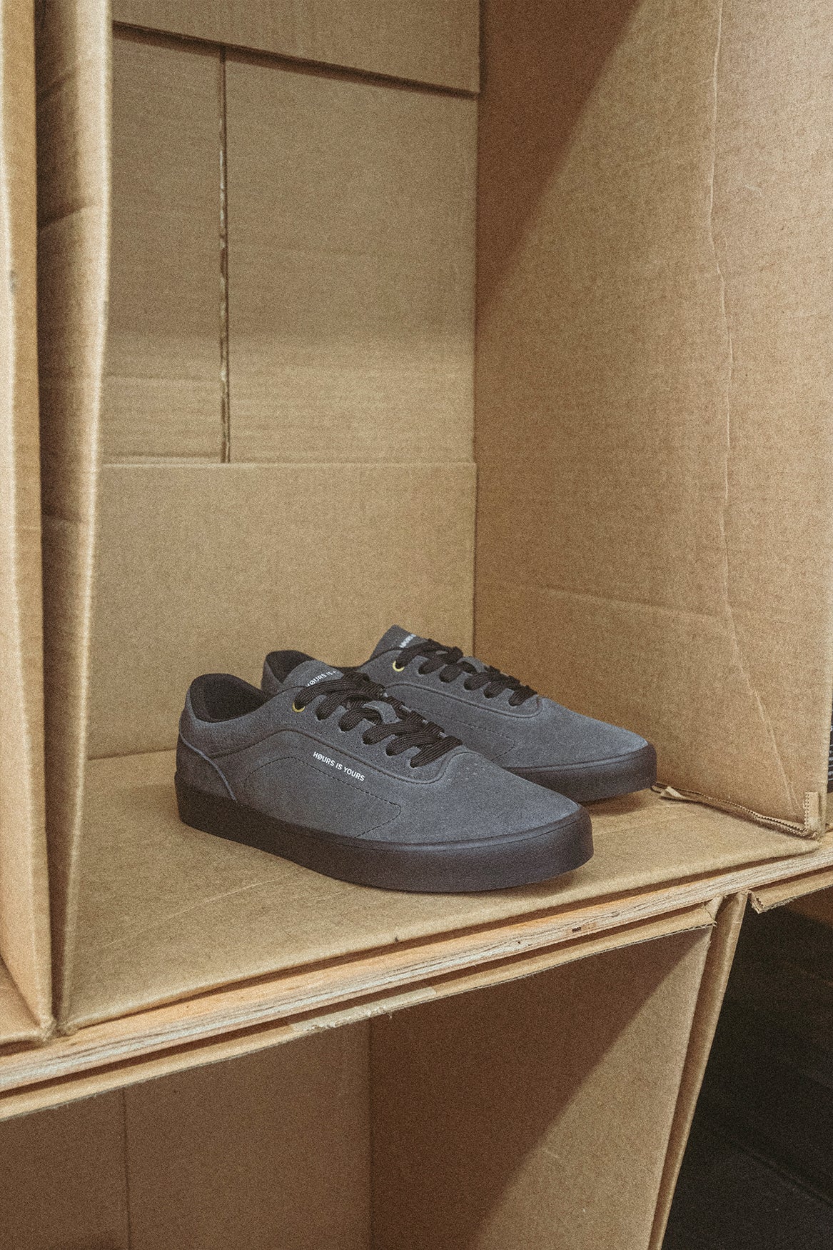 COLLECTION 5 WAREHOUSE – HOURS IS YOURS