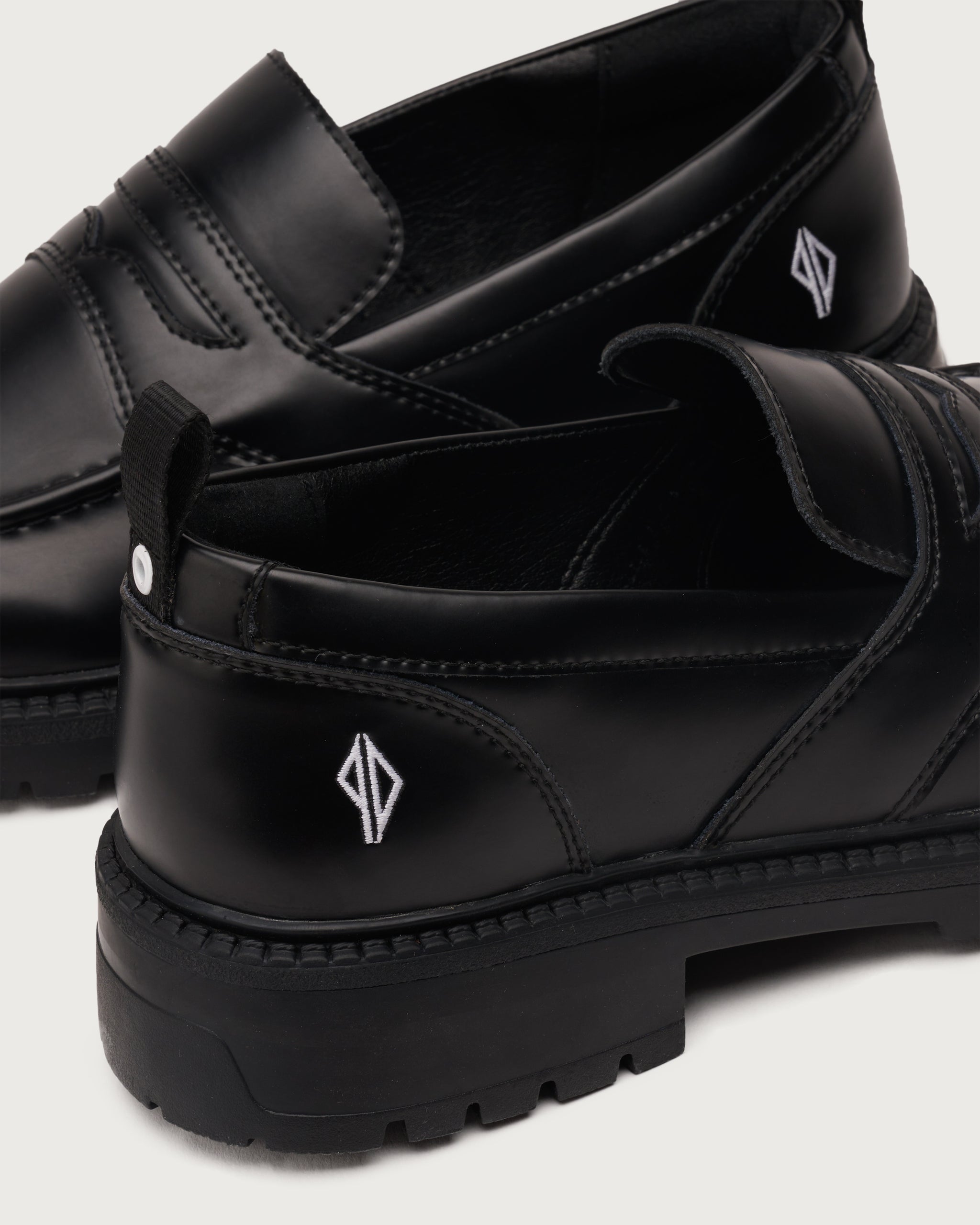 DUSTIN DOLLIN PD COHIBA LOAFER – HOURS IS YOURS